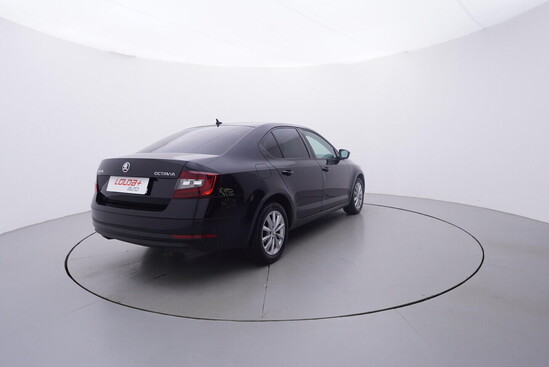 ŠKODA OCTAVIA 1.6 TDI 85 kW manuál_3