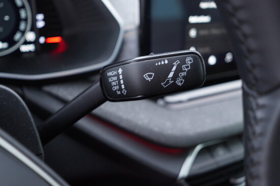 ŠKODA OCTAVIA Selection 2.0 TDI 110 kW automat, DPH_5