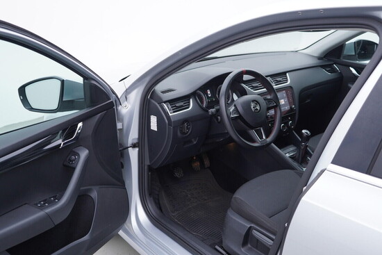 ŠKODA OCTAVIA  1.8 TSI 132 kW manuál_4