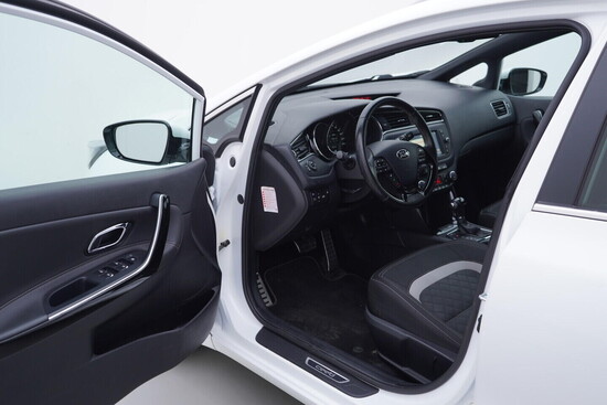 KIA CEED GT-line 1.6 CRDi 100 kW automat_4