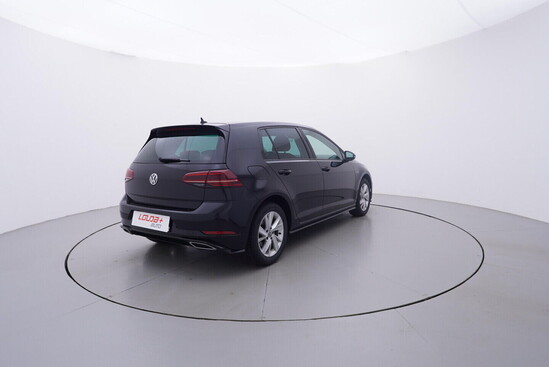 VOLKSWAGEN GOLF R-Line 1.5 TSI 110 kW manuál_3
