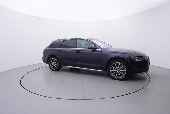 AUDI A6 ALLROAD QUATTRO  3.0 TDI 235 kW automat_2