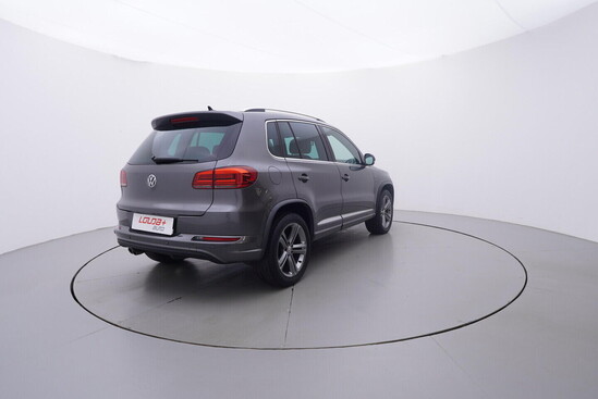 VOLKSWAGEN TIGUAN R-Line CityScape 2.0 TDI 130 kW automat_3