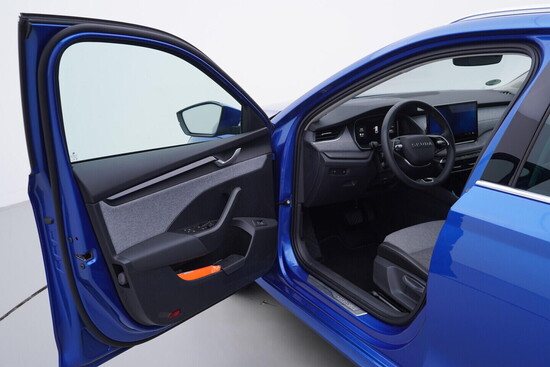 ŠKODA OCTAVIA Top Selection 2.0 TDI 110 kW automat, DPH_4