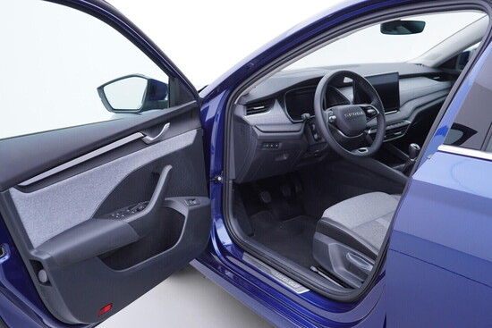 ŠKODA OCTAVIA Selection 1.5 TSI 110 kW manuál, DPH_4