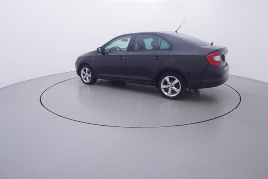 ŠKODA RAPID  1.6 TDI 77 kW manuál_2