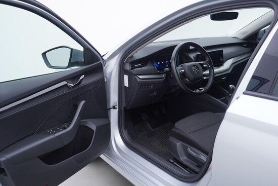 ŠKODA OCTAVIA Ambition 1.5 TSI 110 kW manuál, DPH_4