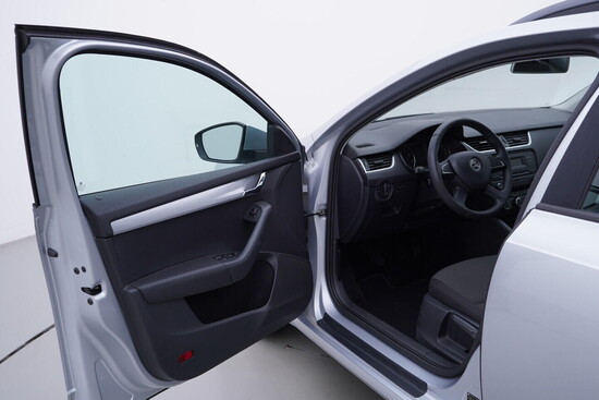 ŠKODA OCTAVIA Ambition 1.2 TSI 77 kW manuál_4