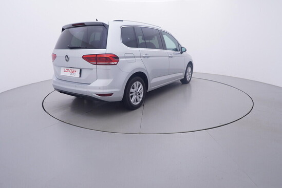 VOLKSWAGEN TOURAN Comfortline 1.5 TSI 110 kW automat, DPH_3
