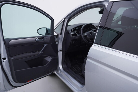 VOLKSWAGEN TOURAN Comfortline 1.5 TSI 110 kW automat, DPH_4