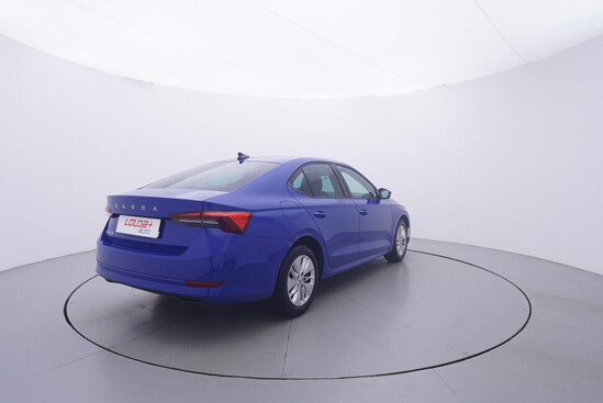 ŠKODA OCTAVIA Ambition 1.5 TSI 110 kW manuál, DPH_3