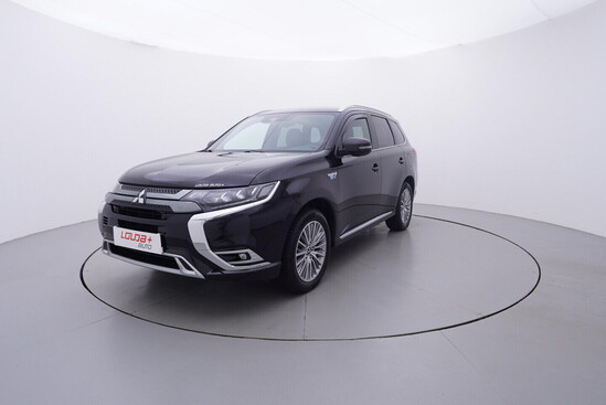 MITSUBISHI OUTLANDER Intense+ 2.4 MIVEC 99 kW automat_1
