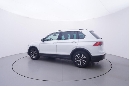 VOLKSWAGEN TIGUAN Drive 1.5 TSI 110 kW manuál_2