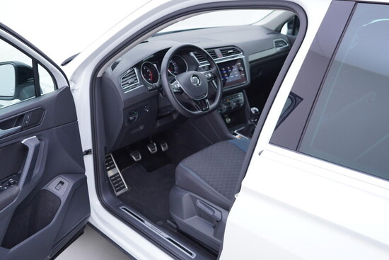 VOLKSWAGEN TIGUAN Drive 1.5 TSI 110 kW manuál_4