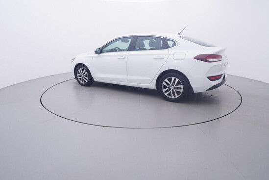 HYUNDAI I30 FASTBACK Comfort 1.0 TGDI 88 kW manuál_2