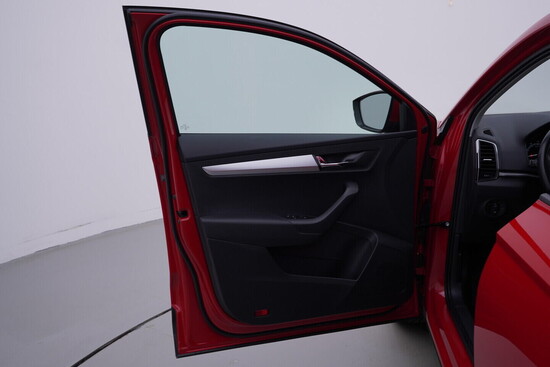 ŠKODA KAROQ Ambition 1.5 TSI 110 kW manuál_4