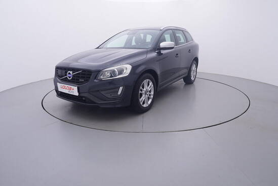 VOLVO XC60 R-design Momentum 2.4 D4 133 kW automat_1