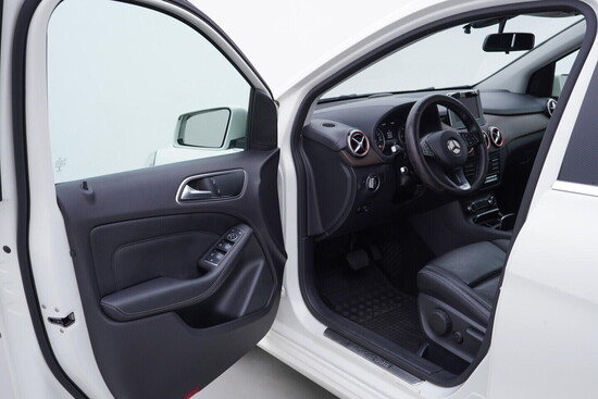 MERCEDES-BENZ B180  1.5 Cdi 80 kW automat_4