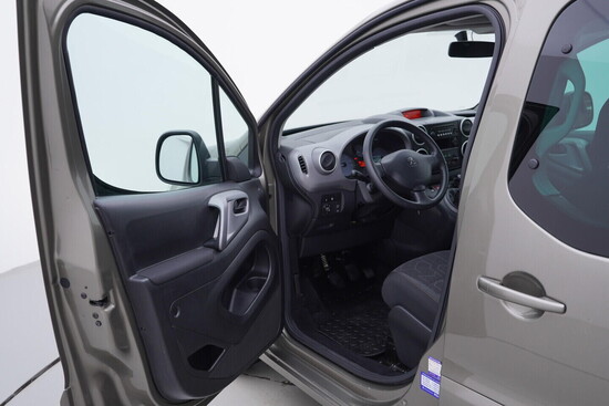 PEUGEOT PARTNER 1.6 HDI 73 kW manuál_4