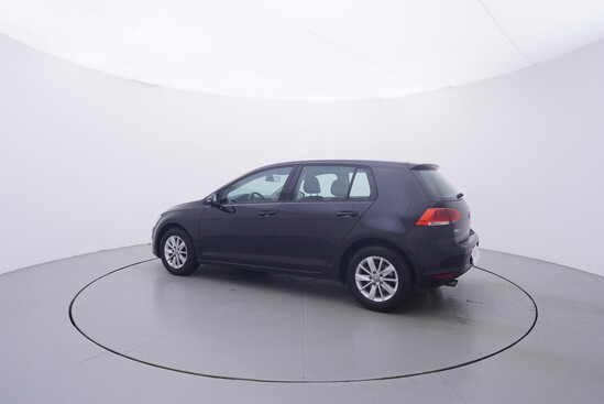 VOLKSWAGEN GOLF Trendline 1.2 TSI 81 kW manuál_2
