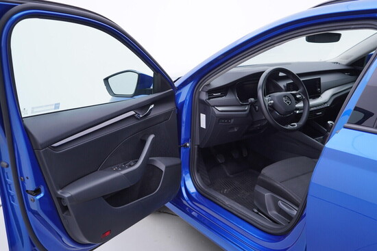 ŠKODA OCTAVIA Ambition 2.0 TDI 85 kW manuál, DPH_4