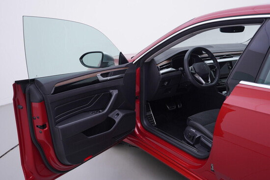 VOLKSWAGEN ARTEON Elegance 2.0 TDI 110 kW automat, DPH_4