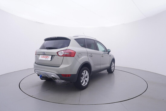 FORD KUGA Trend 2.0 TDCi 100 kW manuál_3