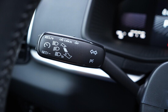 ŠKODA KAROQ Fresh II. 1.5 TSI 110 kW automat, DPH_5