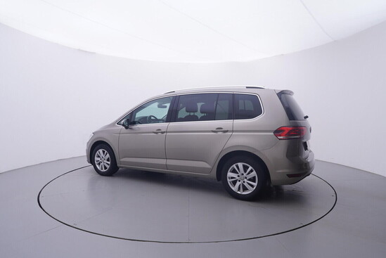 VOLKSWAGEN TOURAN Highline 1.5 TSI 110 kW automat, DPH_2