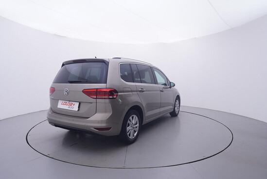 VOLKSWAGEN TOURAN Highline 1.5 TSI 110 kW automat, DPH_3
