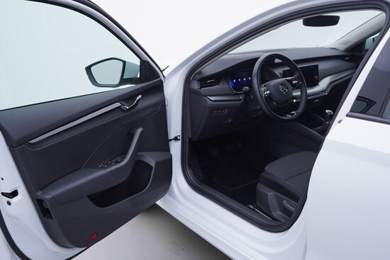 ŠKODA OCTAVIA Ambition 2.0 TDI 85 kW manuál, DPH_4
