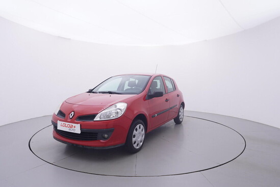 RENAULT CLIO  1.1 16V 55 kW manuál_1