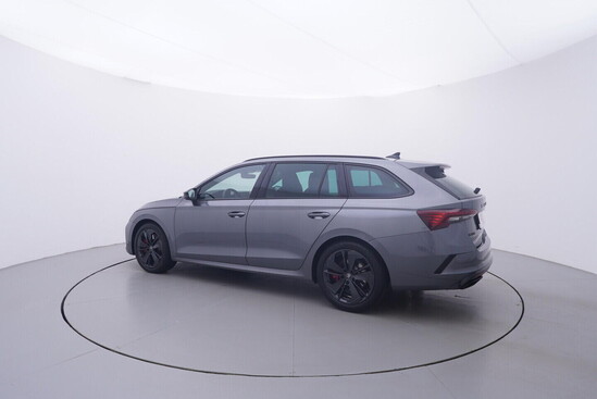 ŠKODA OCTAVIA RS 2.0 TSI 195 kW automat, DPH_2