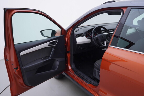 SEAT ARONA Xperience 1.0 TSI 70 kW manuál_4