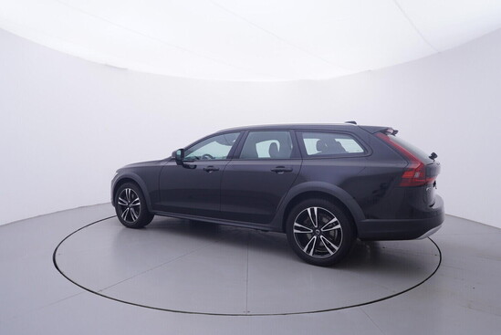 VOLVO V90 Pro Cross Country D5 2.0 173 kW automat, DPH_2