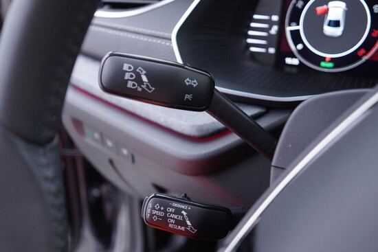 ŠKODA OCTAVIA Exclusive Selection 1.5 TSI 110 kW automat, DPH_5