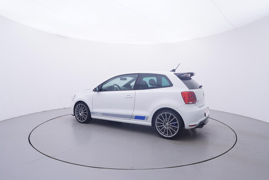 VOLKSWAGEN POLO R-WRC 2.0 TSI 162 kW manuál_2