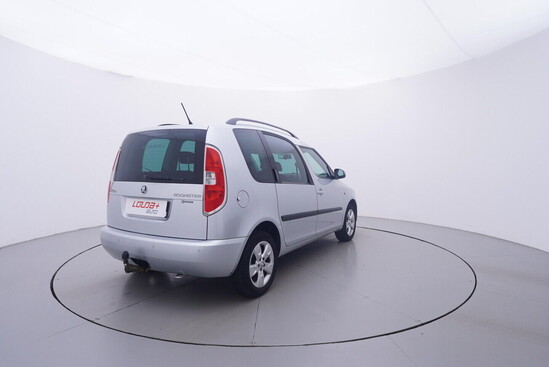 ŠKODA ROOMSTER Elegance 1.2 TSI 77 kW automat_3