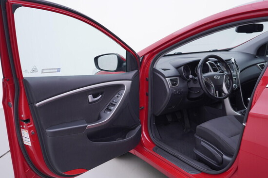 HYUNDAI I30  1.6 T-GDI 99 kW manuál_4