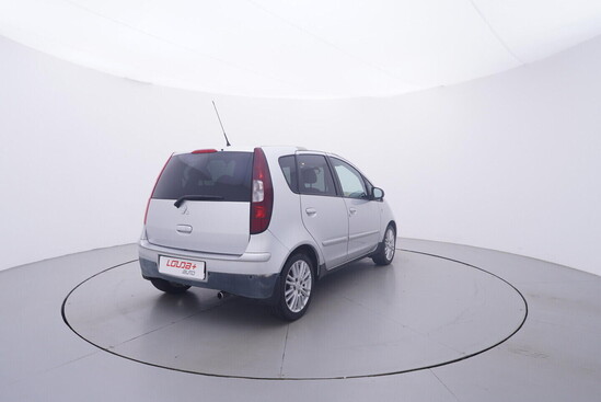 MITSUBISHI COLT  1.3 Mivec 70 kW manuál_3