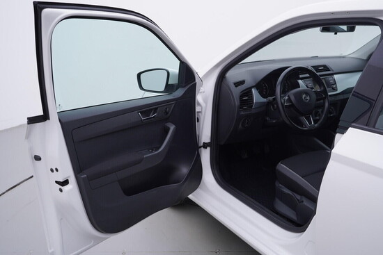 ŠKODA FABIA Ambition 1.4 TDI 66 kW manuál_4