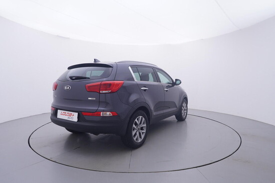 KIA SPORTAGE  1.6 GDI 99 kW manuál_3