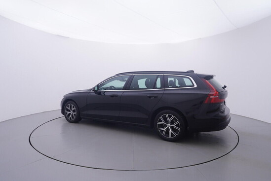 VOLVO V60 CORE 2.0  120 kW automat, DPH_2