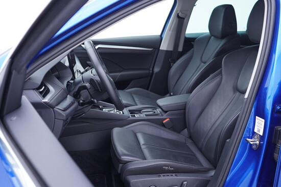 ŠKODA OCTAVIA Selection 2.0 TDI 110 kW automat_5