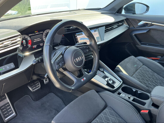 AUDI A3  1.5 TSI 110 kW automat_4
