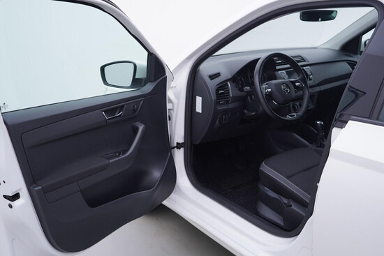 ŠKODA FABIA  1.0 TSI 70 kW automat, DPH_4