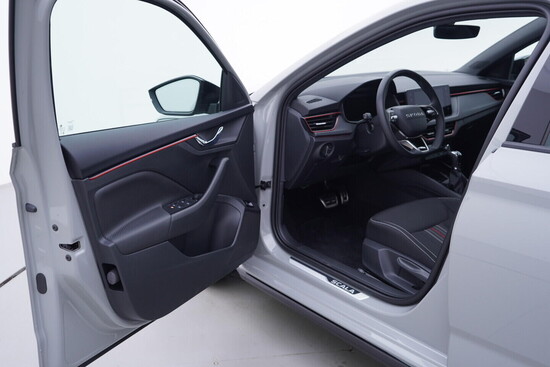 ŠKODA SCALA  1.5  110 kW automat, DPH_4