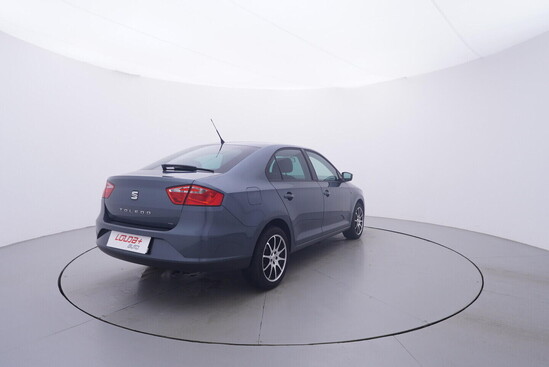 SEAT TOLEDO Reference 1.2 TSI 77 kW manuál_3