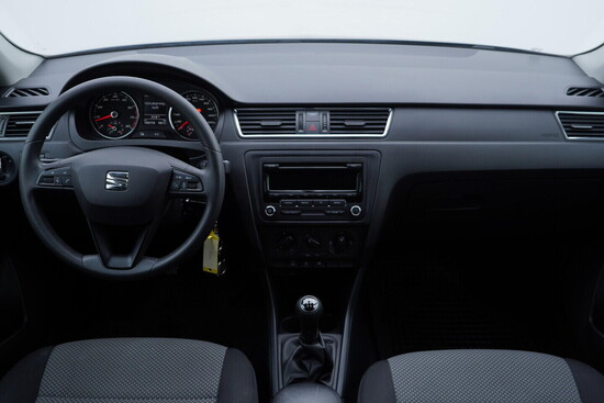 SEAT TOLEDO Reference 1.2 TSI 77 kW manuál_5
