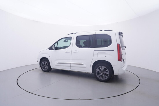 TOYOTA PROACE CITY VERSO  1.5 D4-D 96 kW manuál, DPH_2